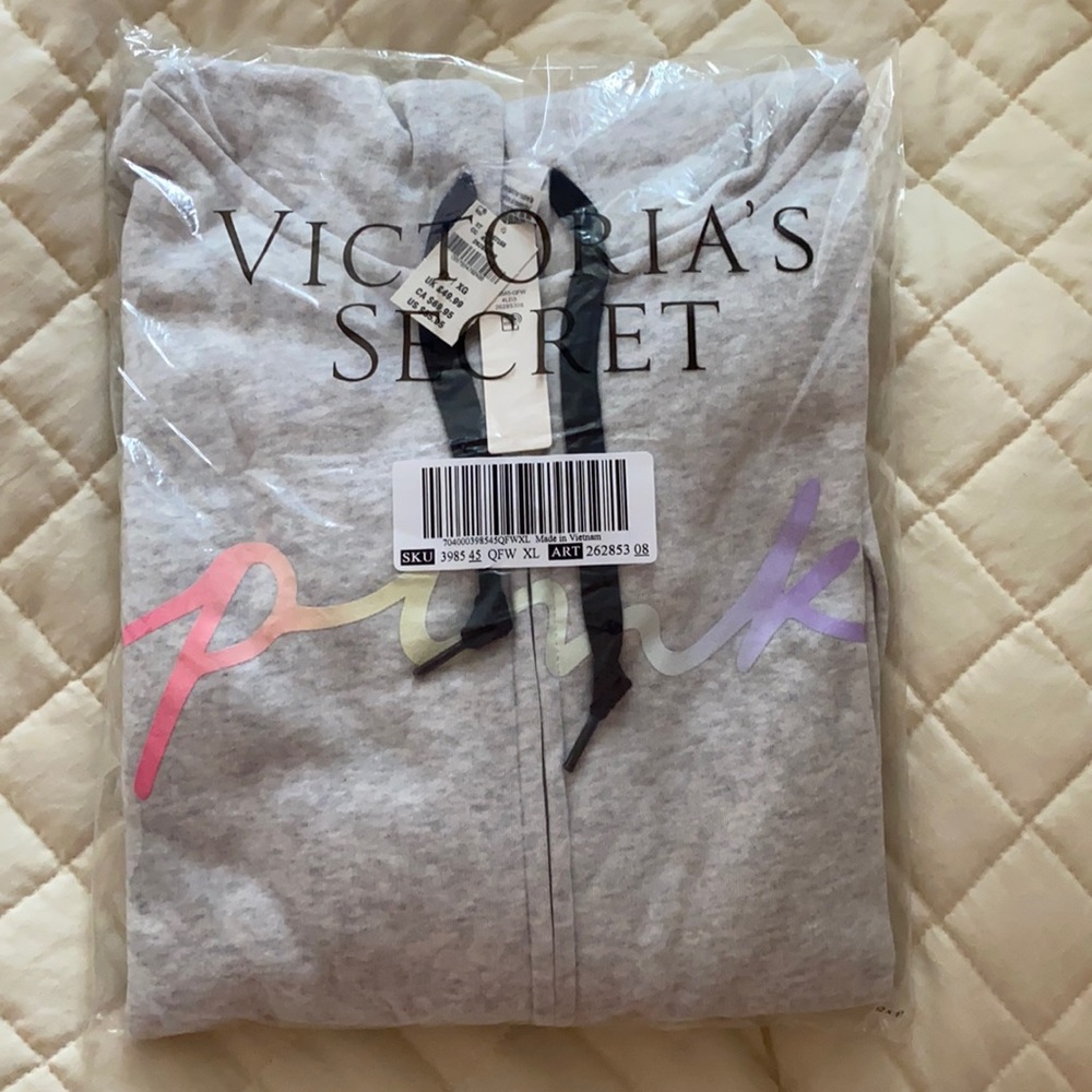 Brand New PINK Zip Up Sweatshirt 💗